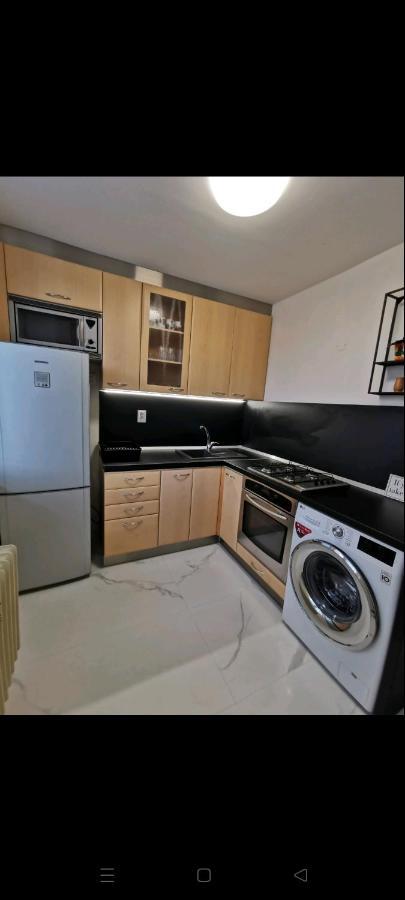 Appartement Prima Apartman à Košice Extérieur photo